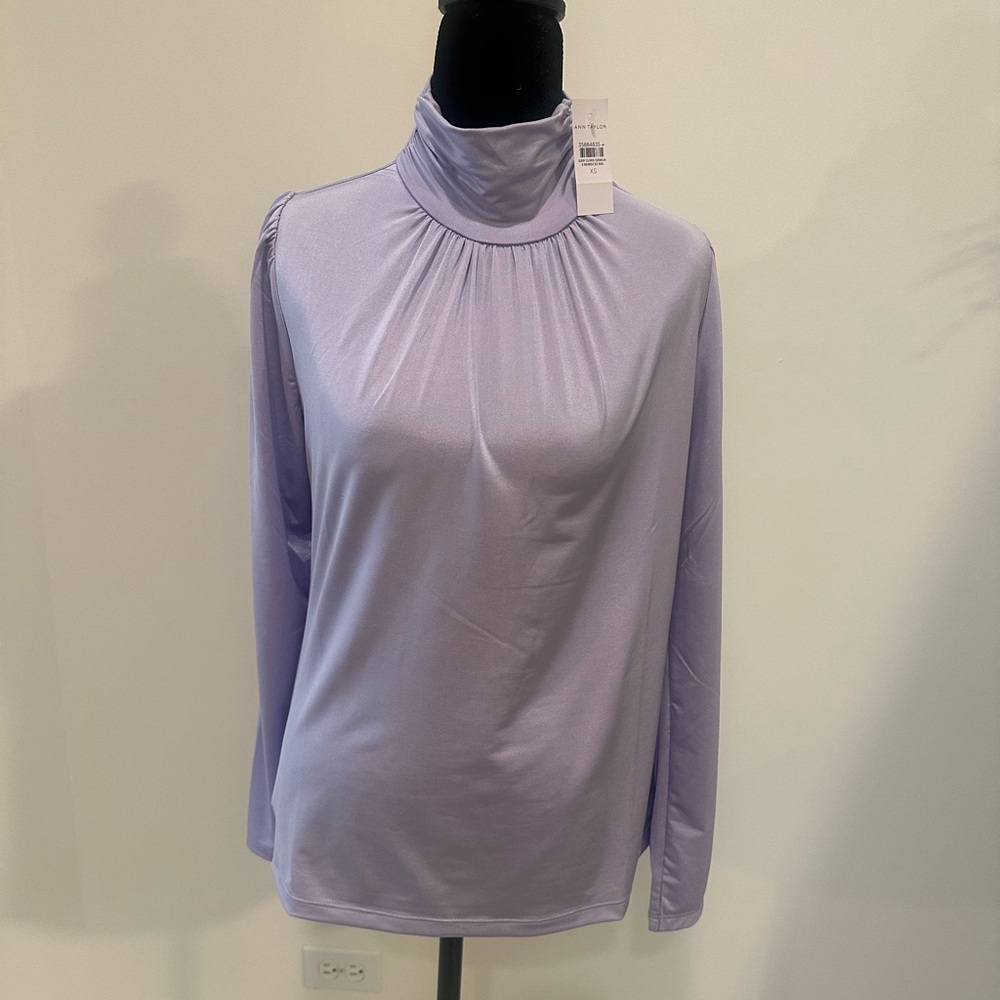 Ann Taylor Lilac Mock Neck Long Sleeve Top | Size XS - Picture 3 of 4
